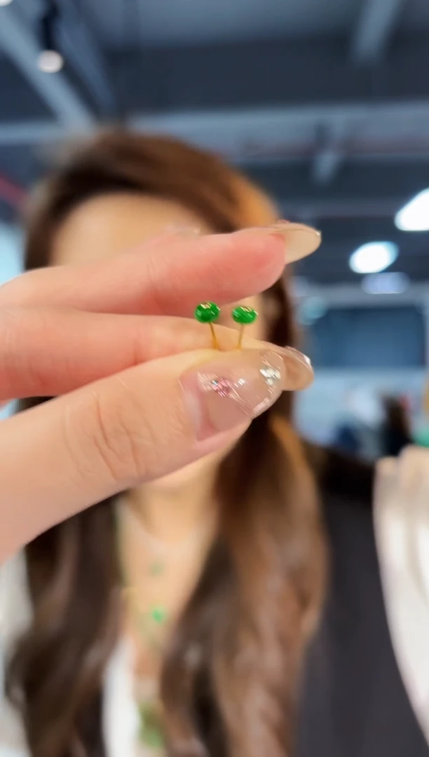 【闪购商品】翡翠耳饰18K金镶嵌缅料A货/支持复检/一对 含耳堵