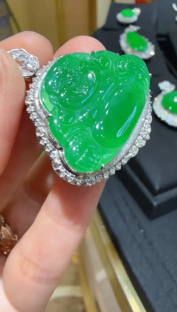 吊坠(不含链)18K金镶嵌翡翠多样性团购发一件