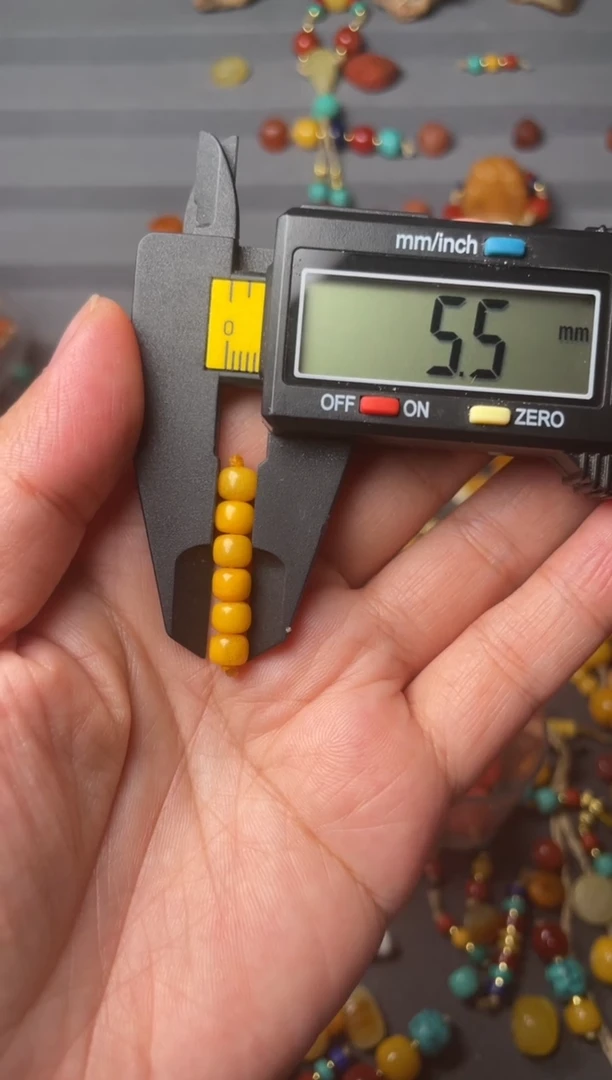 未镶嵌蜜蜡裸石5老蜡老型6颗