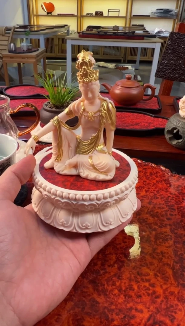 东非黑黄檀（紫光檀） 观自在观音+（白）莲花底座