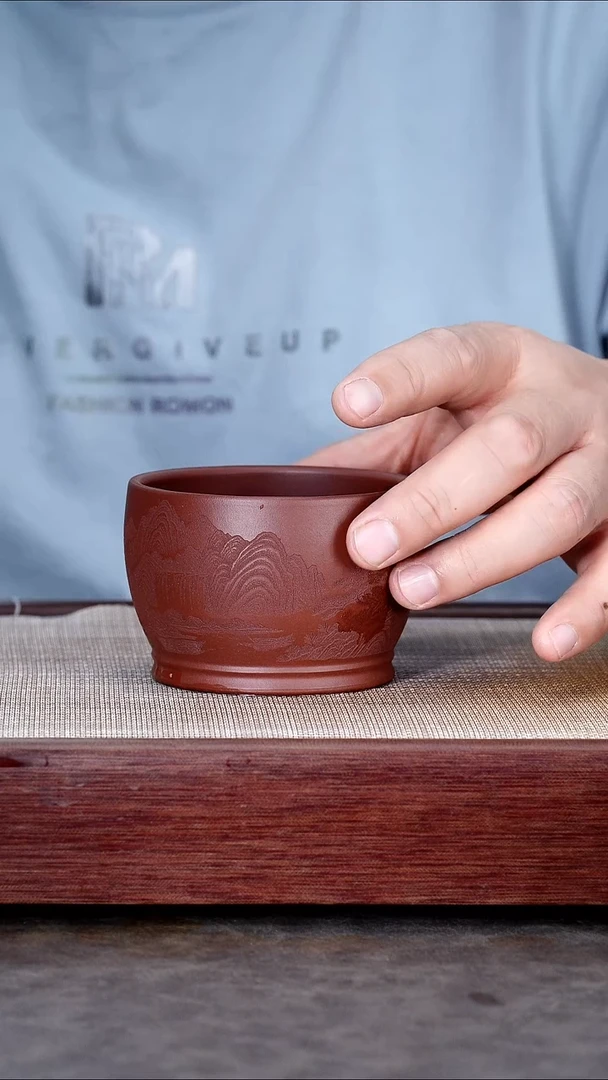 茶壶紫砂刻帆影秀峰图山水主人杯@@ZR01320