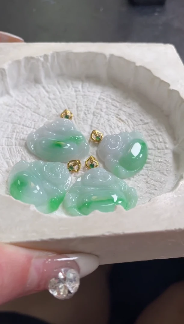 定制翡翠18K金镶嵌DDJ0033279/多样性发一件