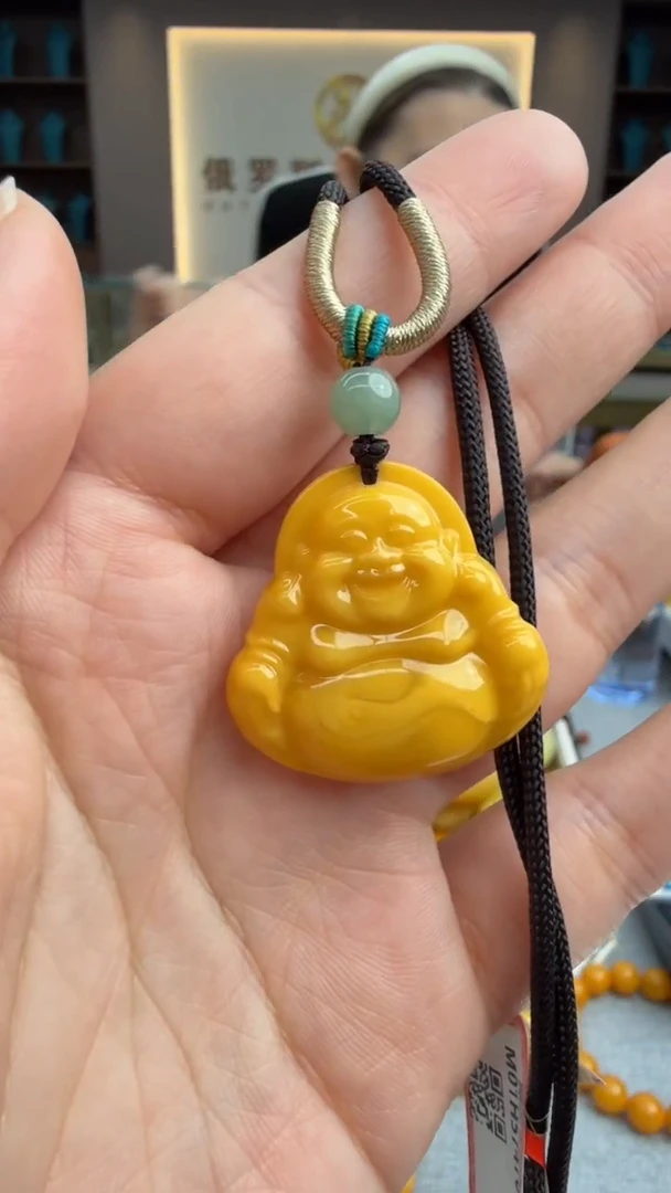 琥珀颈饰未镶嵌1秒拍号 假一罚三