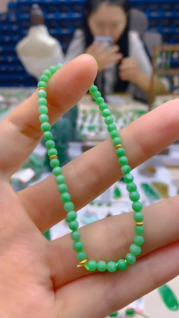 颈饰未镶嵌翡翠新号开播 全场乱卖