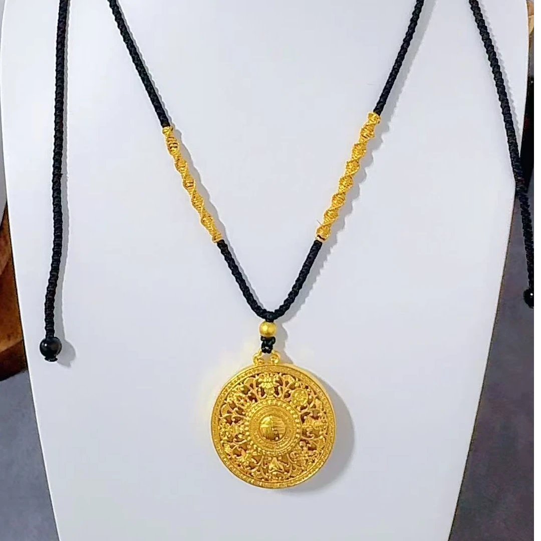 非金属布艺吊坠 时尚金色饰品吊坠万字罗盘编绳经典百搭古法工艺