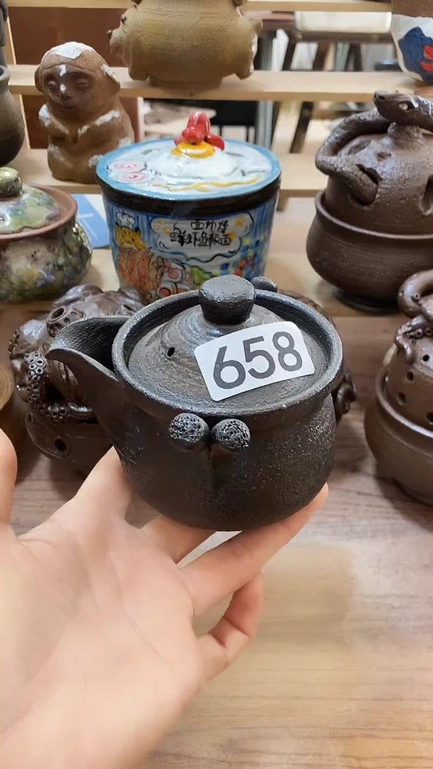 少**族爱砂陶艺手工制作