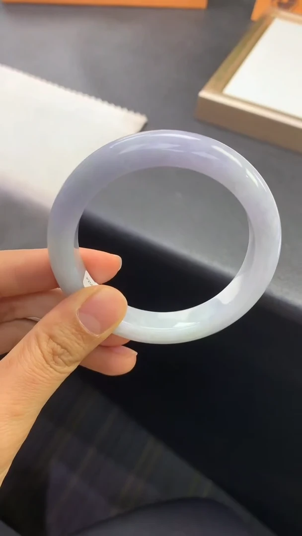 未镶嵌手镯翡翠退货需手镯吊牌标签完好 55.5正圈