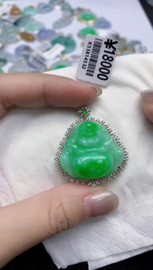 【闪购商品】翡翠颈饰18K金镶嵌天然翡翠A货