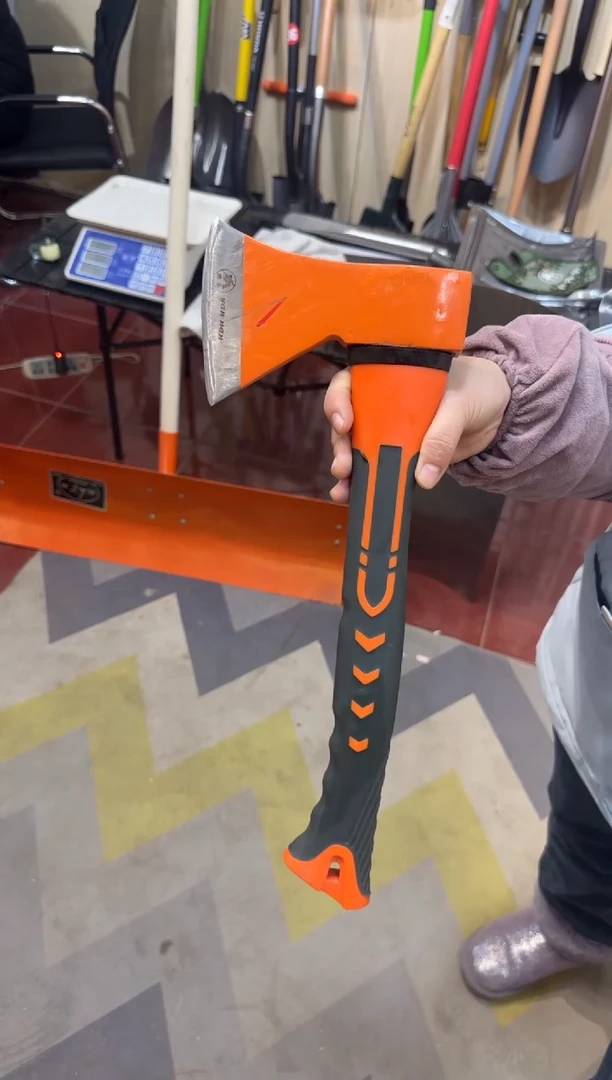 燕南橙色斧头005