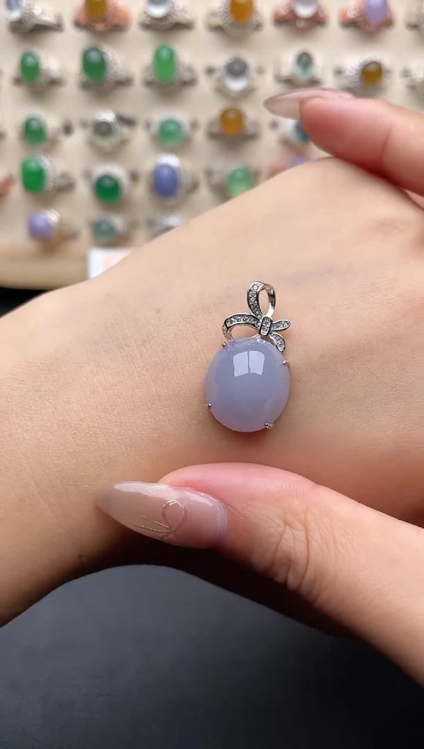 【闪购商品】翡翠吊坠(赠链)银S925镶嵌一物一证一礼盒