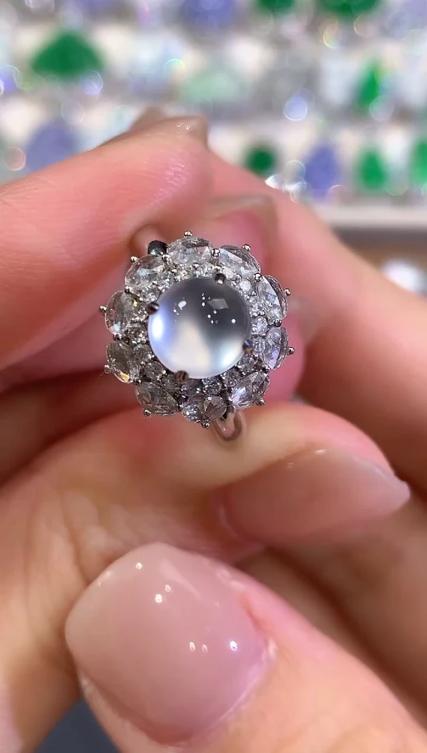 18K金镶嵌戒指翡翠q217