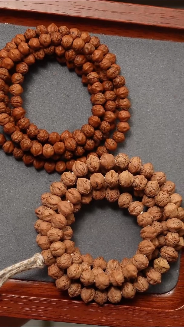 柏香籽/百香籽手串粉象横打7.0