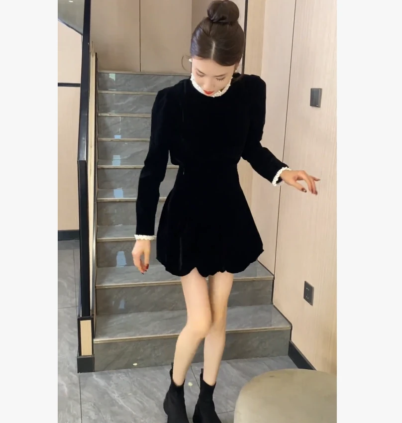 2025秋季套装黑色收腰修身赫本风显瘦法式复古套装MH102502