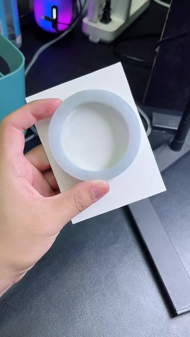 未镶嵌手镯定制翡翠妮*定制