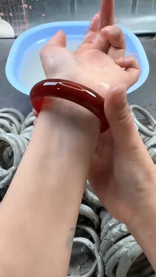 【闪购商品】石英质玉手镯未镶嵌8 6160