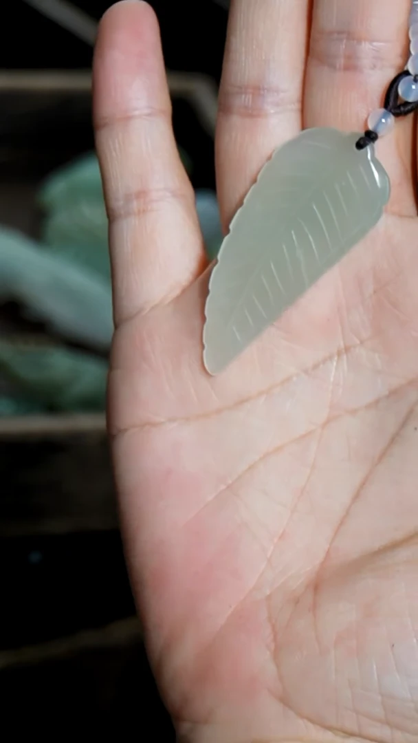 和田玉未镶嵌颈饰008