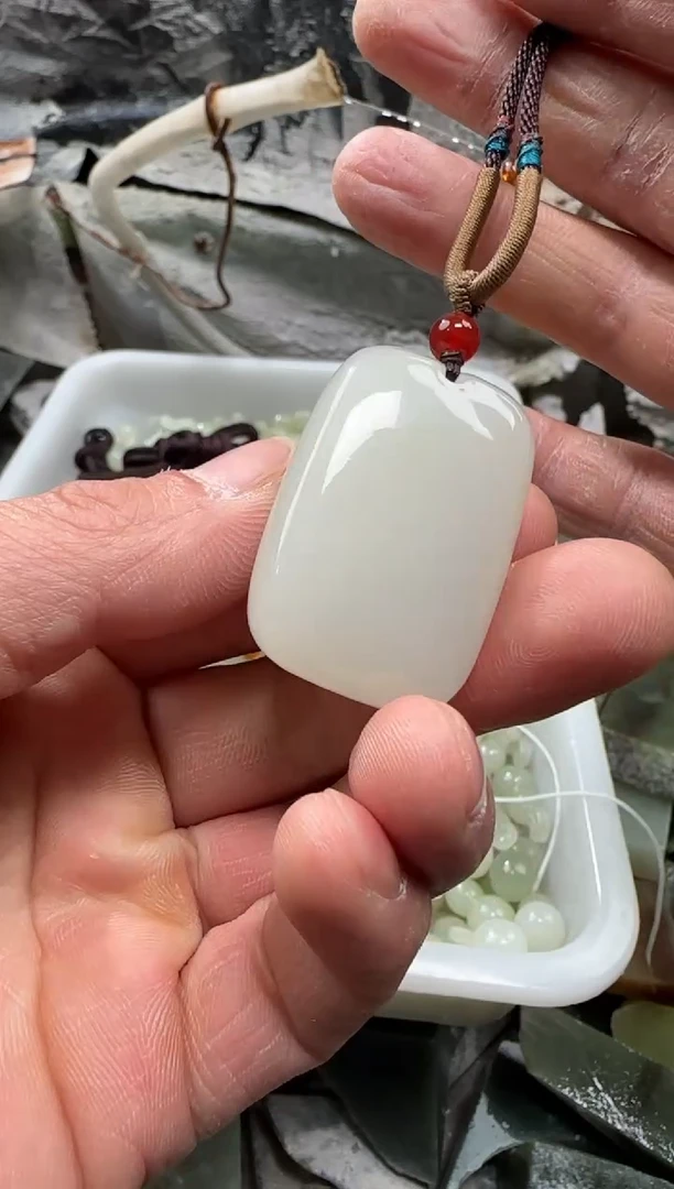 【闪购商品】和田玉颈饰未镶嵌吊坠