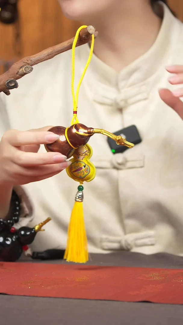 【闪购商品】1698号葫芦挂件摆件脖挂A