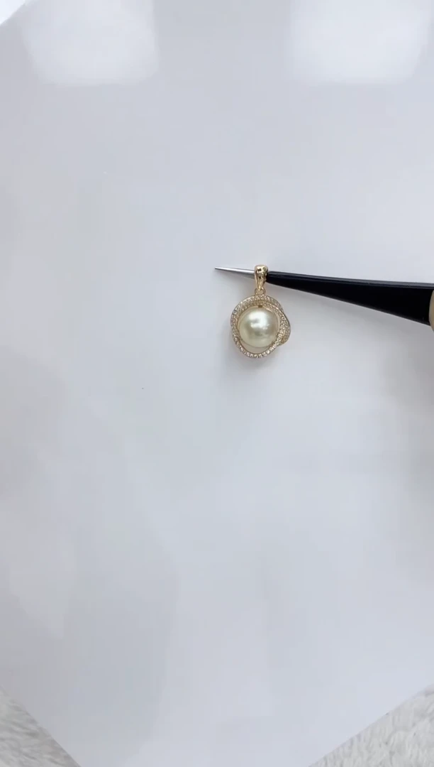 【闪购商品】海水珍珠吊坠(不含链)银S925镶嵌海水珍珠吊坠