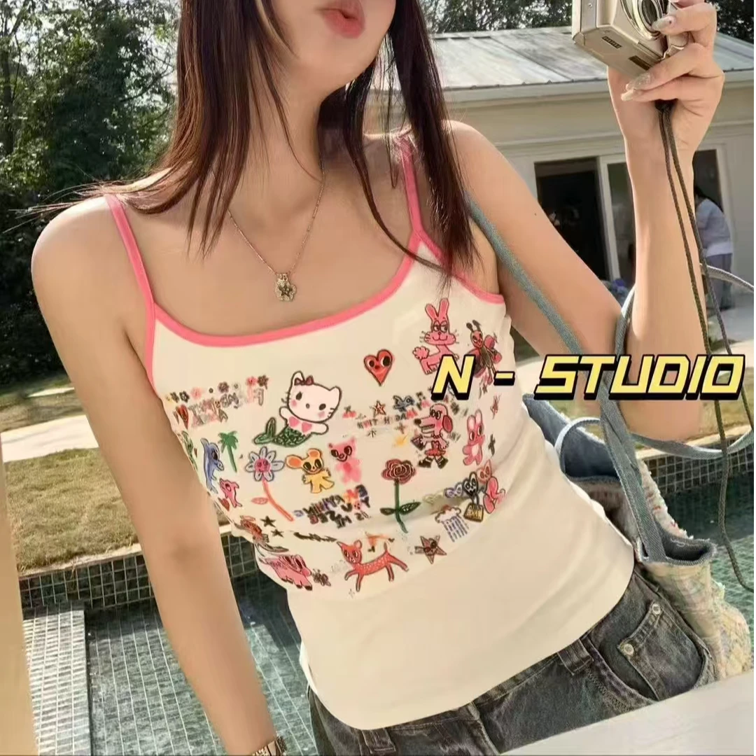 【钱呼呼】2025春季新款卡通涂鸦设计彩色包边设计修身吊带上衣女