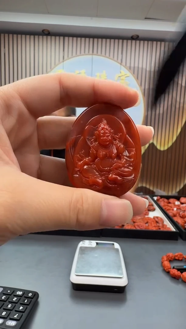 未镶嵌雕刻南红玛瑙056ZB1009产品一个