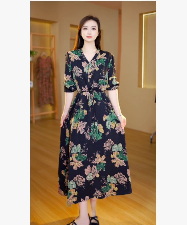 9600-35新款女士连衣裙