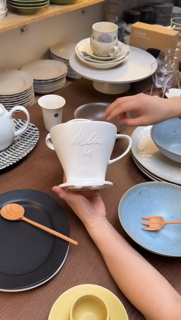 白色咖啡滤杯瑕疵款