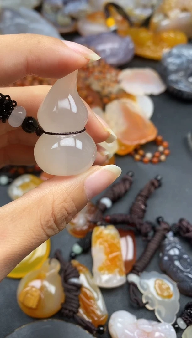 未镶嵌1玛瑙/玉髓小*歌ll