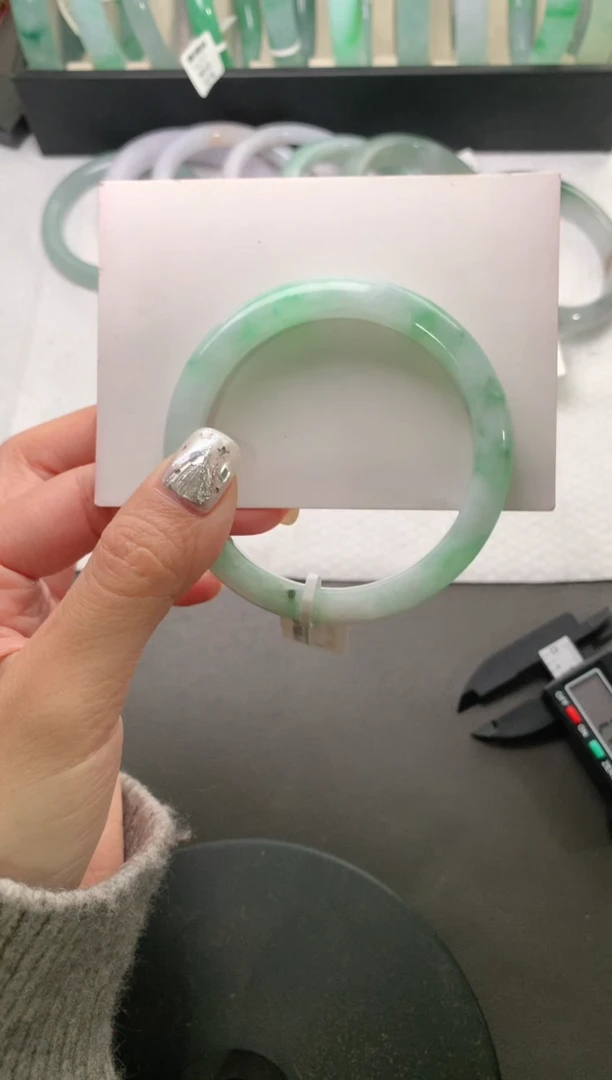 未镶嵌手镯翡翠52.2*7.1*9.8