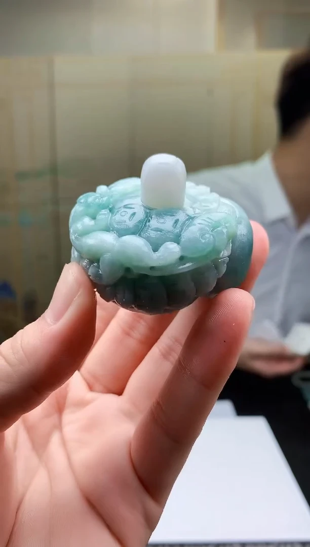 【闪购商品】定制翡翠未镶嵌4868bb-毛货挂件51