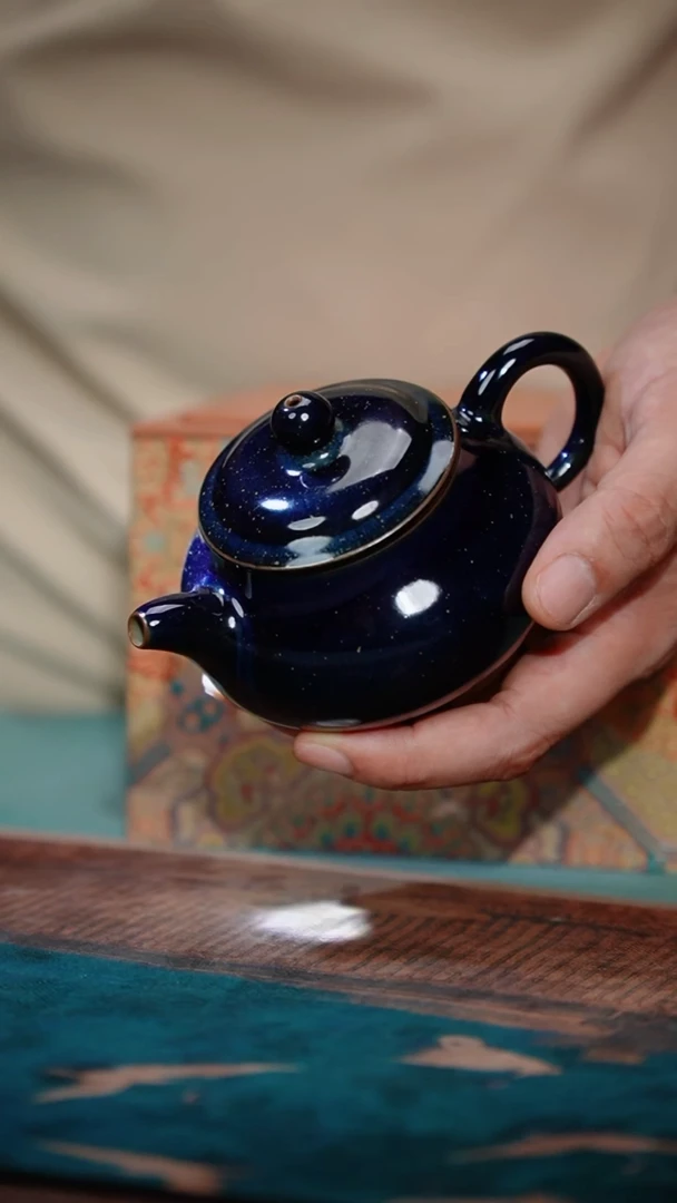 67-5单壶-钧瓷晋艳红