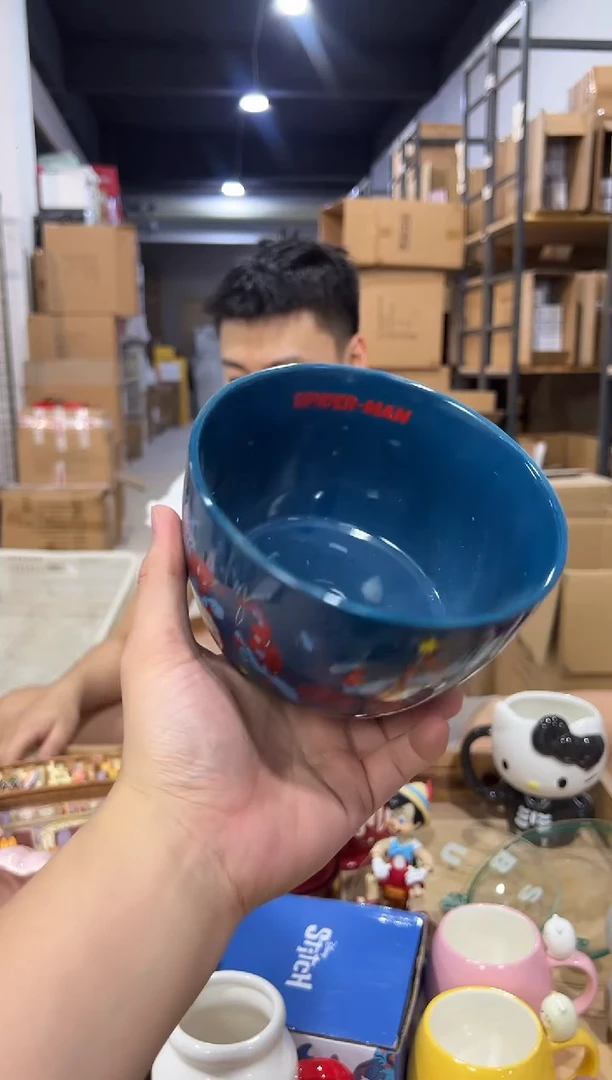 瓷片蜘蛛侠大碗微瑕碗口变形