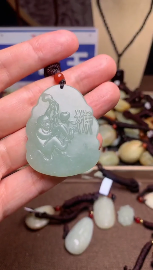 【闪购商品】和田玉颈饰未镶嵌1