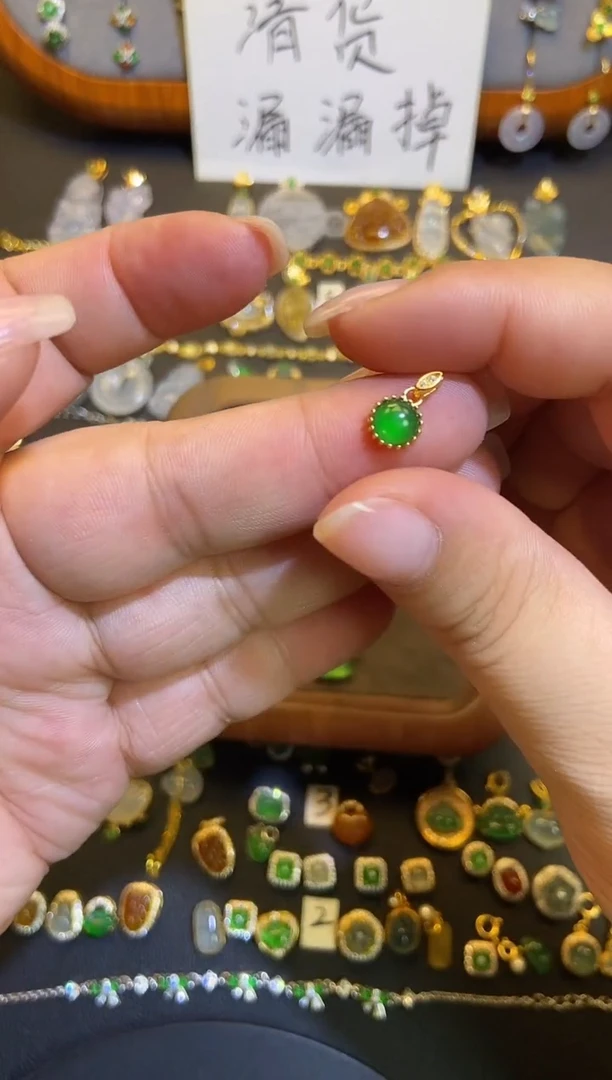 翡翠银S925镶嵌吊坠(不含链)1