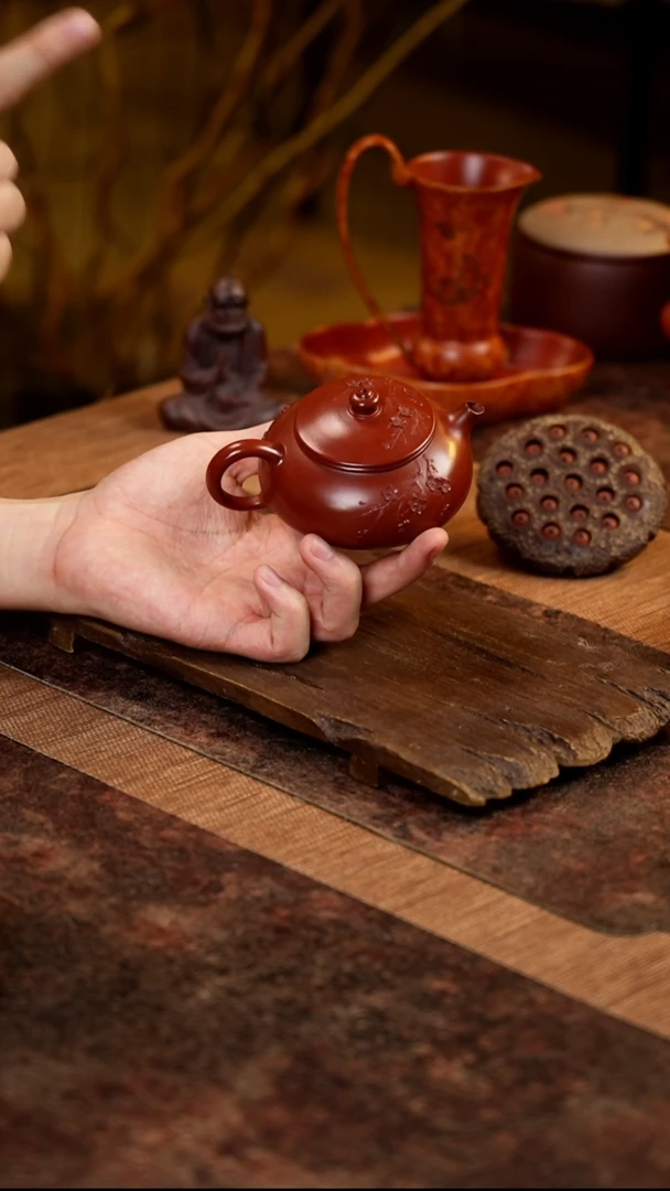 茶壶紫砂朱泥寒江堆绘