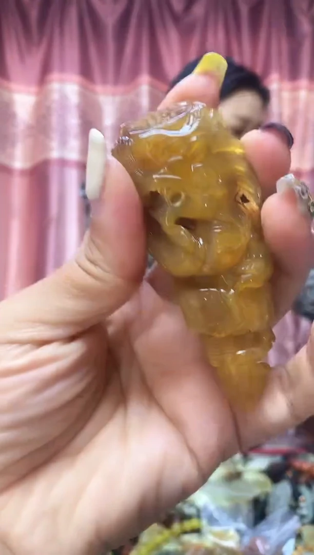 未镶嵌岫玉吊坠