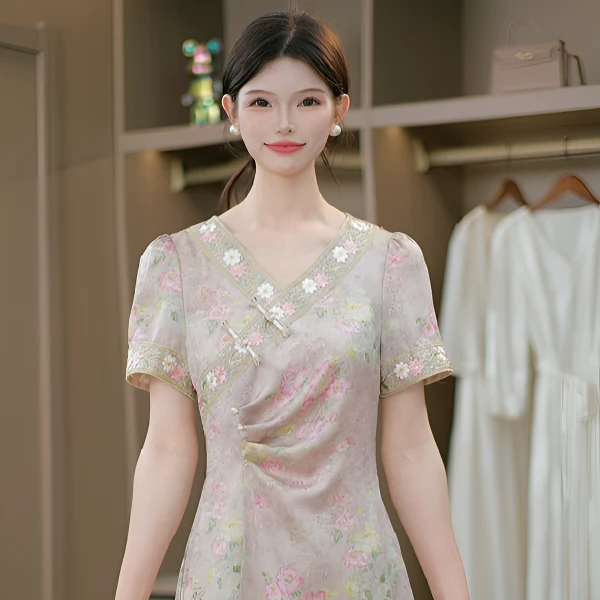 夏季时尚温柔贵气优雅高级感刺绣减龄洋气连衣裙M-4XL