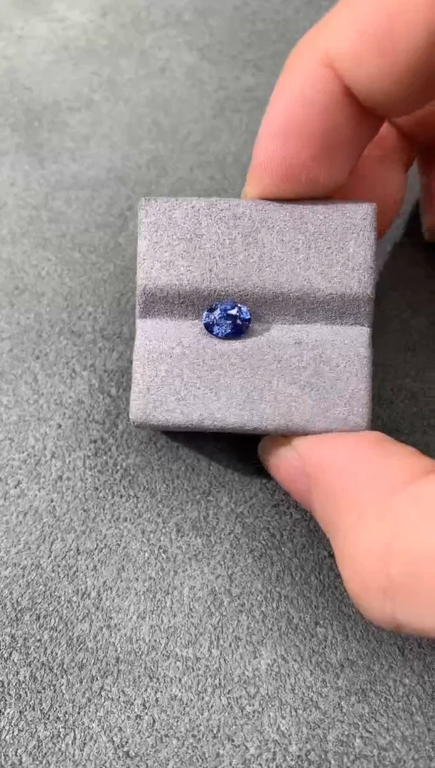 裸石蓝宝石矢车菊 1.13CT