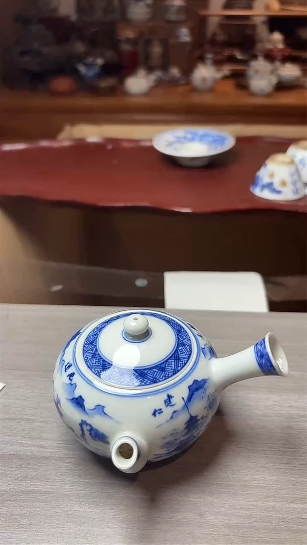 谢谢老板，回流产品有磨损正常，谨慎买！