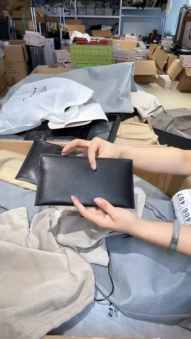 牛皮（革）韩爵绅士包包皮具404