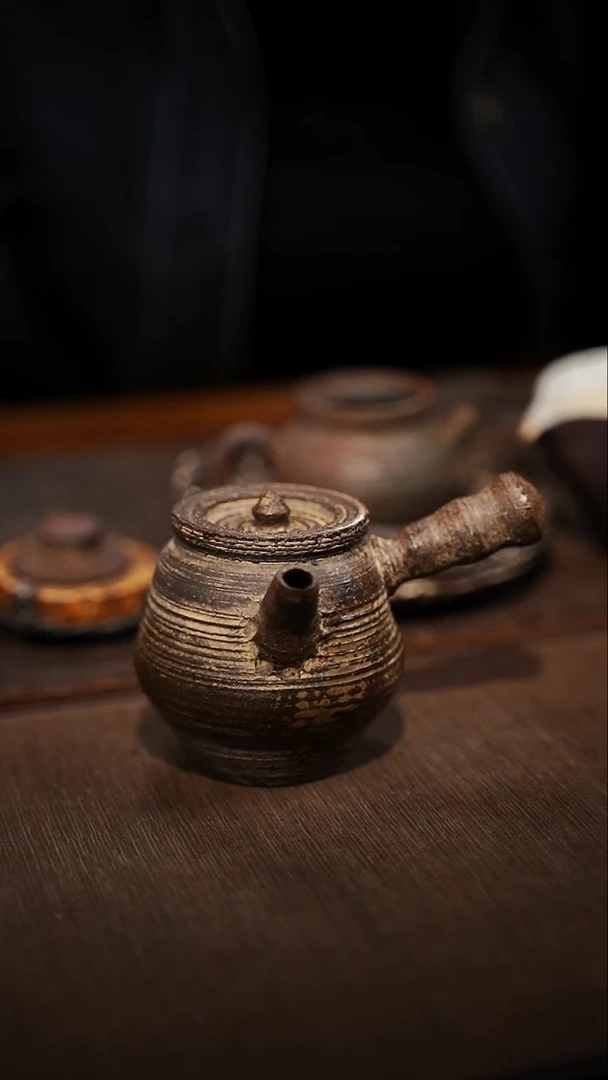 全手工制作  南蛮侧把壶