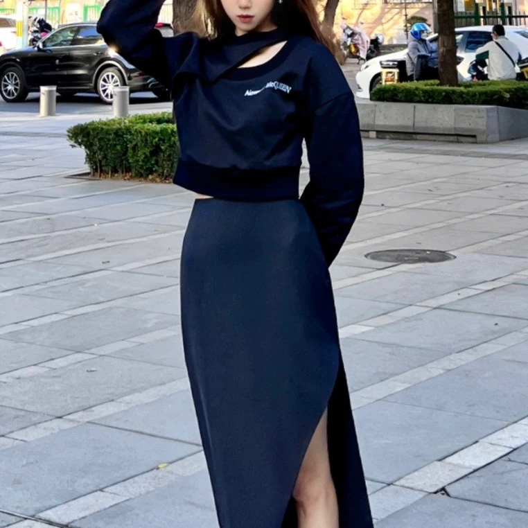 未使用 Alexander McQueen/亚历山大·麦昆 时尚黑色卫衣155708