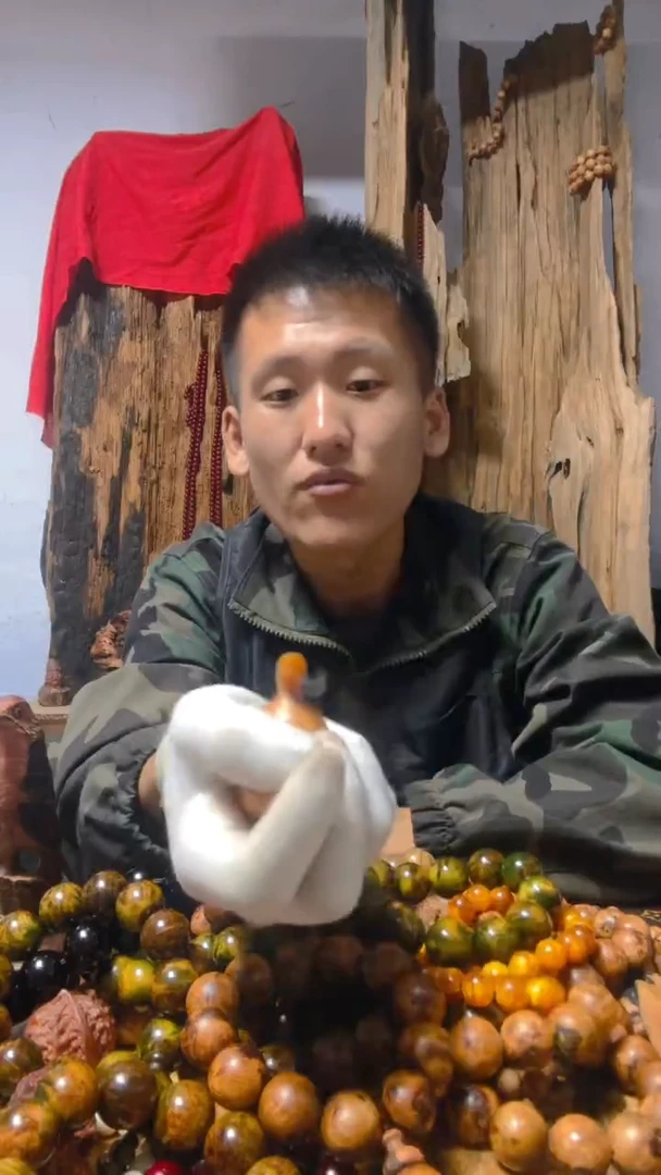 松木（琥珀木）手串/手链竞拍雕刻葫芦