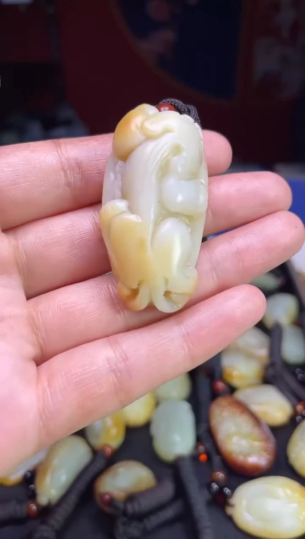 颈饰未镶嵌和田玉123