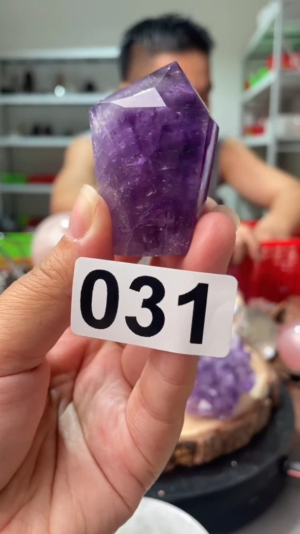 未镶嵌水晶大型摆件（非配饰）紫水晶柱子031