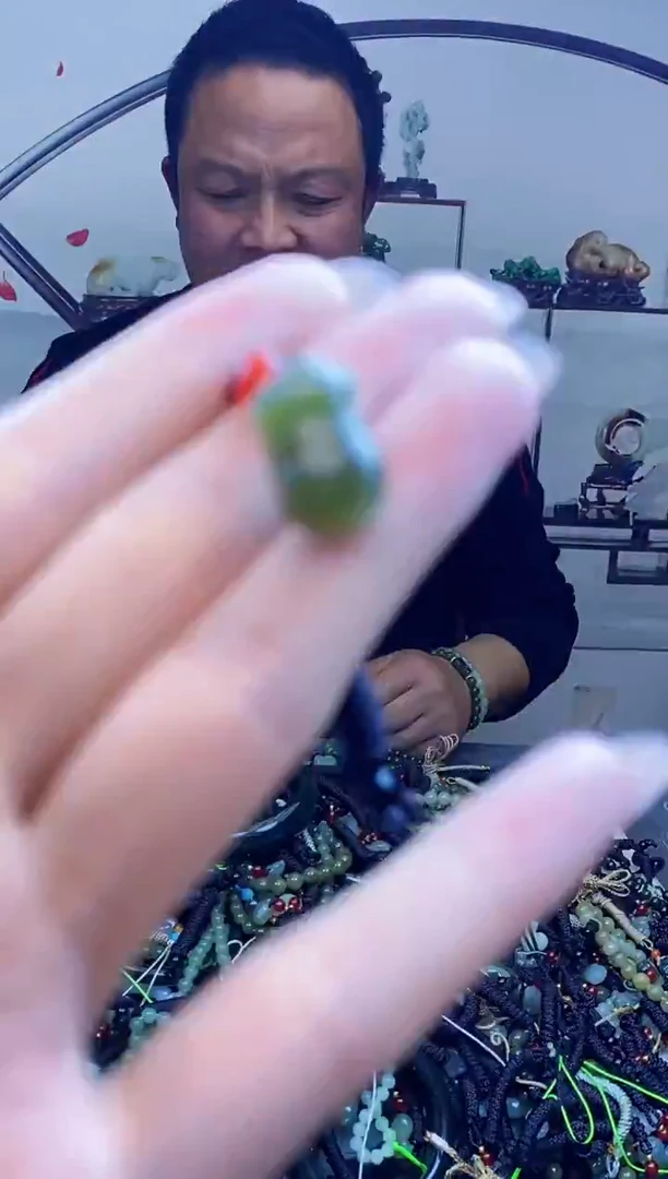 颈饰未镶嵌和田玉多样性发拍一发一