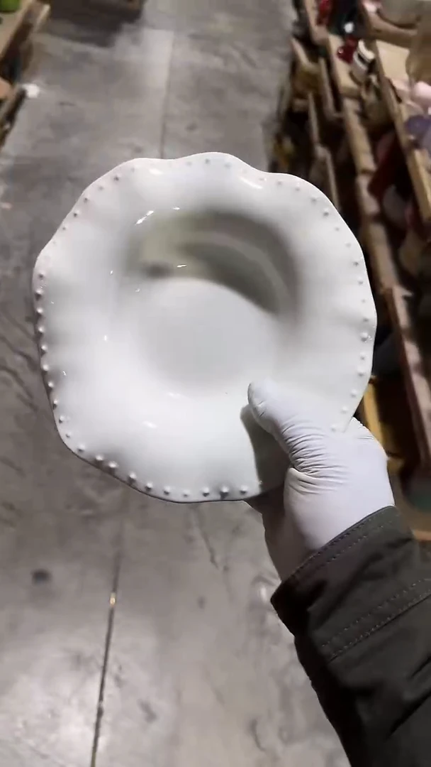 陶瓷珠点异形8英寸盘微瑕 凑满20元包邮