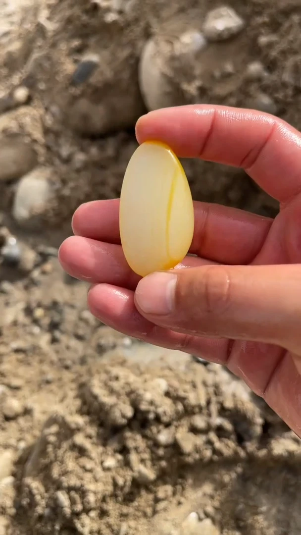 和田玉未镶嵌吊坠(不含链)005