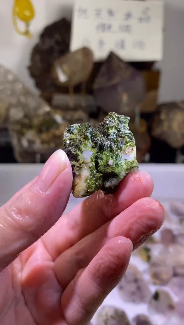 未镶嵌珠宝半成品水晶82号四川超七花园水晶