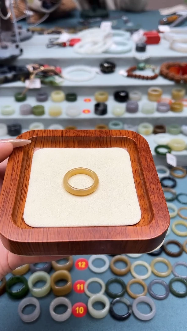 【闪购商品】和田玉戒指未镶嵌17号